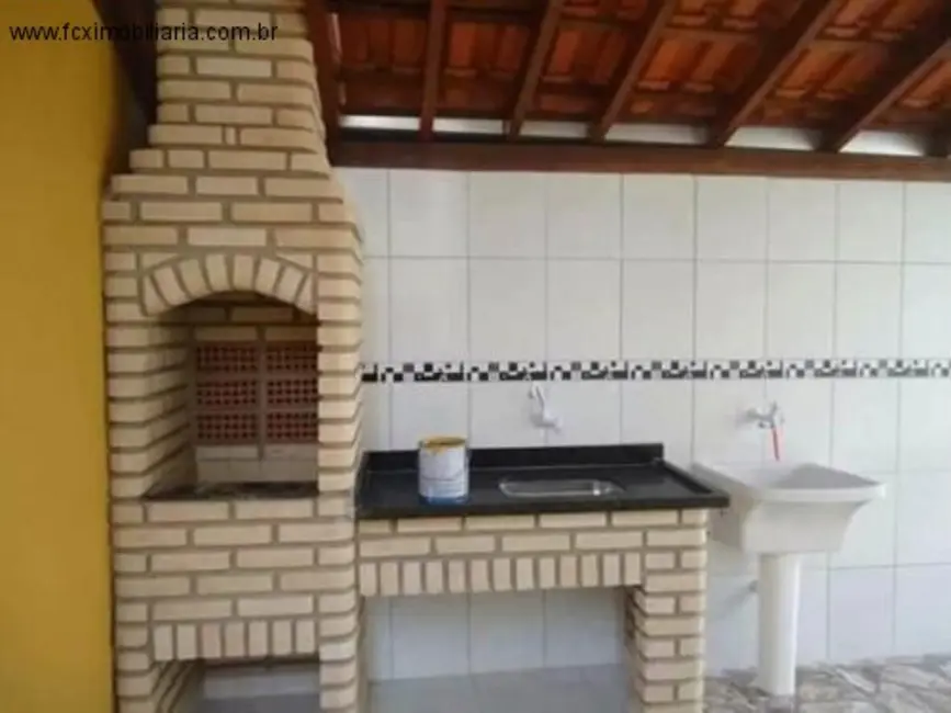 Casa com 3 quartos à venda, 93m2 em Itanhaem - SP - imagem 3 Foto 3 de Casa com 3 quartos à venda, 93m2 em Itanhaem - SP