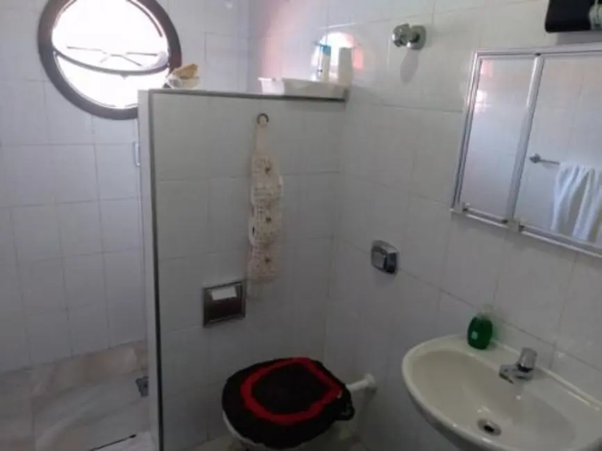 Foto 2 de Casa com 5 quartos à venda, 319m2 em Itanhaem - SP