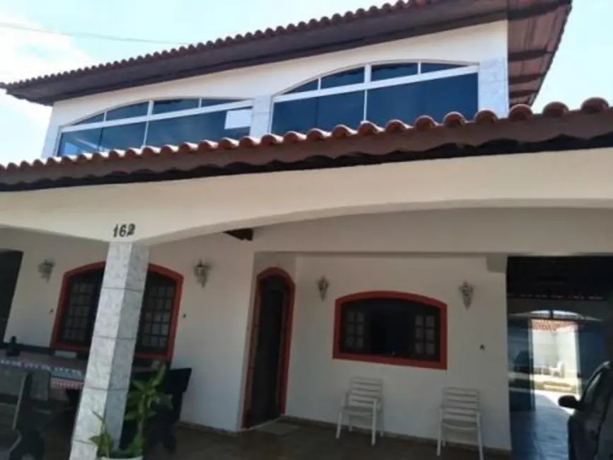 Foto 1 de Casa com 5 quartos à venda, 319m2 em Itanhaem - SP