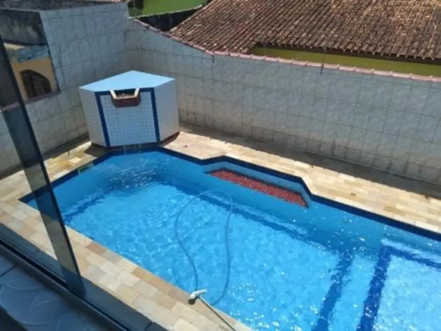 Foto 6 de Casa com 5 quartos à venda, 319m2 em Itanhaem - SP