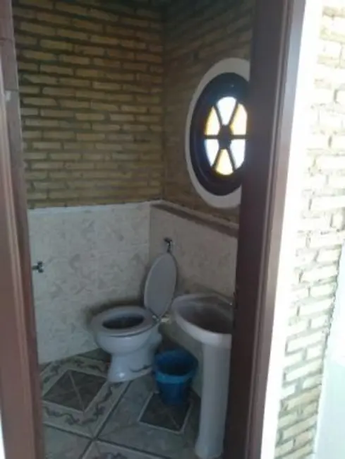 Foto 3 de Casa com 5 quartos à venda, 319m2 em Itanhaem - SP