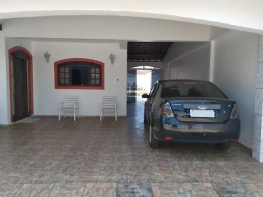 Foto 7 de Casa com 5 quartos à venda, 319m2 em Itanhaem - SP