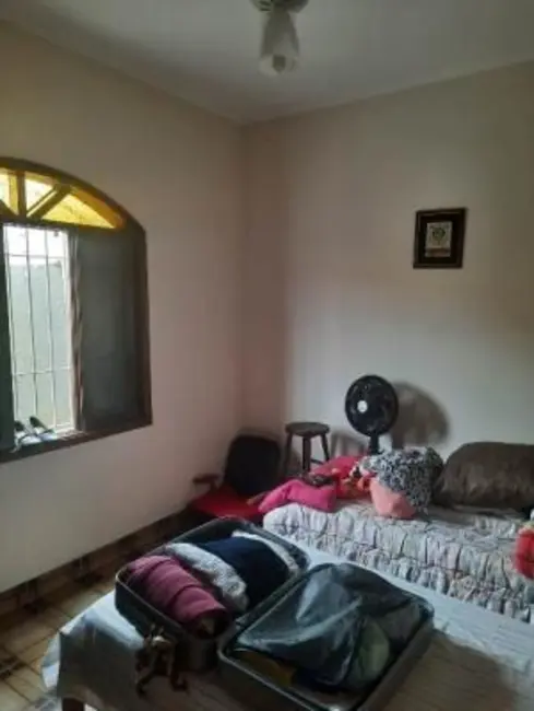 Foto 2 de Casa com 3 quartos à venda, 189m2 em Itanhaem - SP