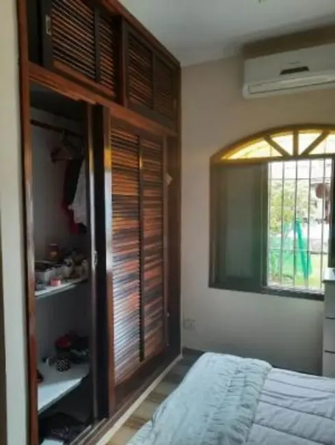 Foto 8 de Casa com 3 quartos à venda, 189m2 em Itanhaem - SP