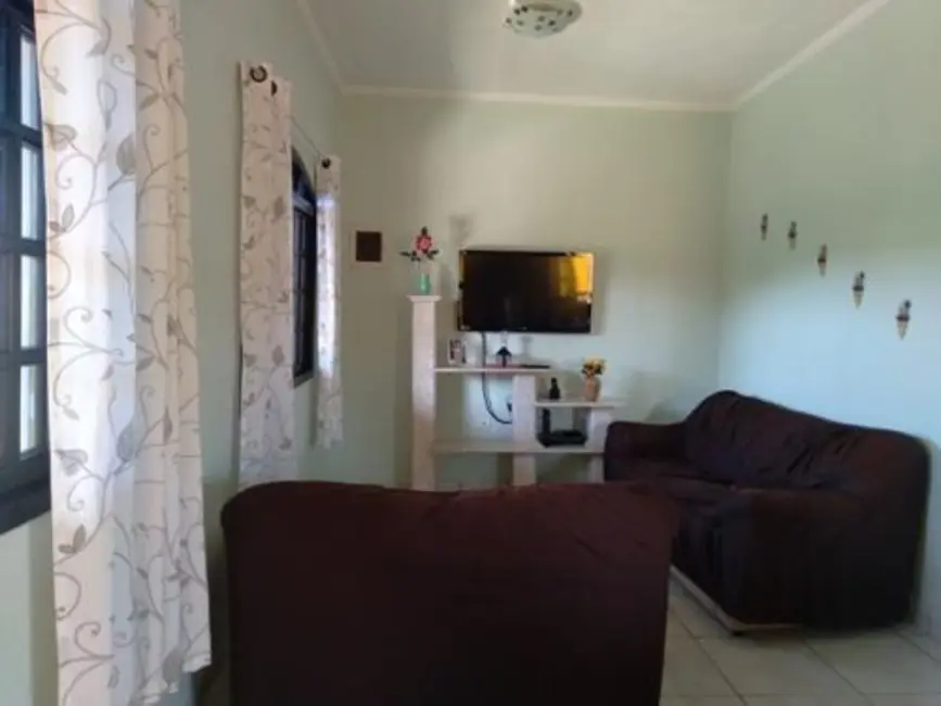 Foto 9 de Casa com 3 quartos à venda, 130m2 em Itanhaem - SP
