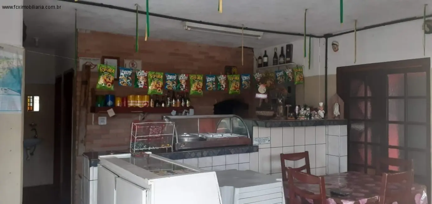 Foto 2 de Casa com 9 quartos à venda, 207m2 em Itanhaem - SP
