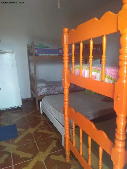 Foto 8 de Casa com 9 quartos à venda, 207m2 em Itanhaem - SP