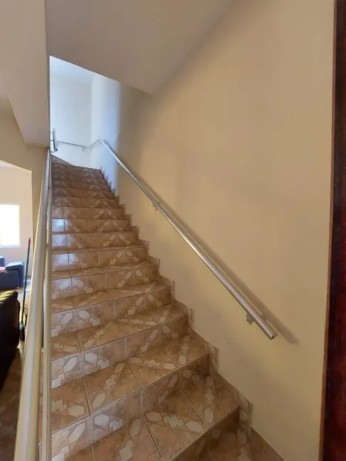 Sala Comercial com 3 quartos à venda, 322m2 em Itanhaem - SP - imagem 3 Foto 3 de Sala Comercial com 3 quartos à venda, 322m2 em Itanhaem - SP