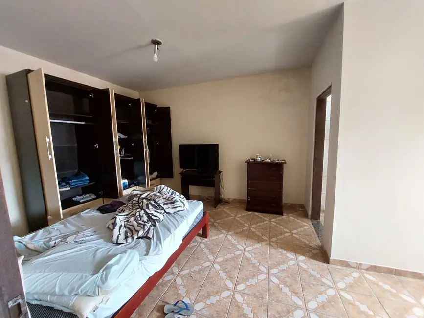 Sala Comercial com 3 quartos à venda, 322m2 em Itanhaem - SP - imagem 8 Foto 8 de Sala Comercial com 3 quartos à venda, 322m2 em Itanhaem - SP