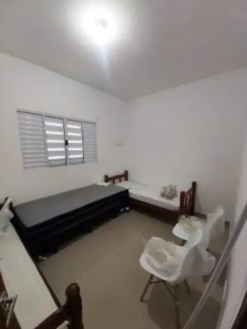 Foto 8 de Casa com 2 quartos à venda, 64m2 em Itanhaem - SP