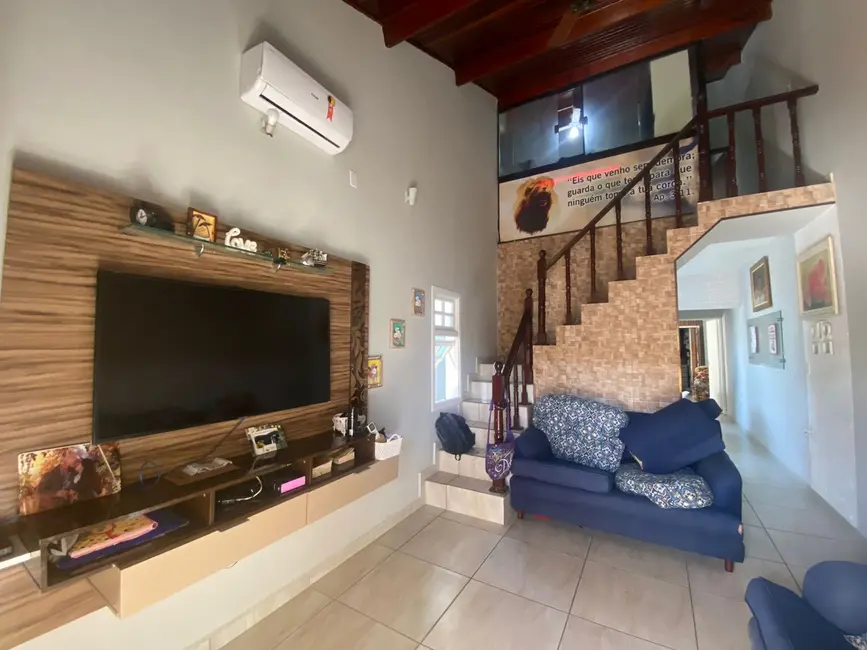 Casa com 2 quartos à venda, 120m2 em Itanhaem - SP - imagem 7 Foto 7 de Casa com 2 quartos à venda, 120m2 em Itanhaem - SP