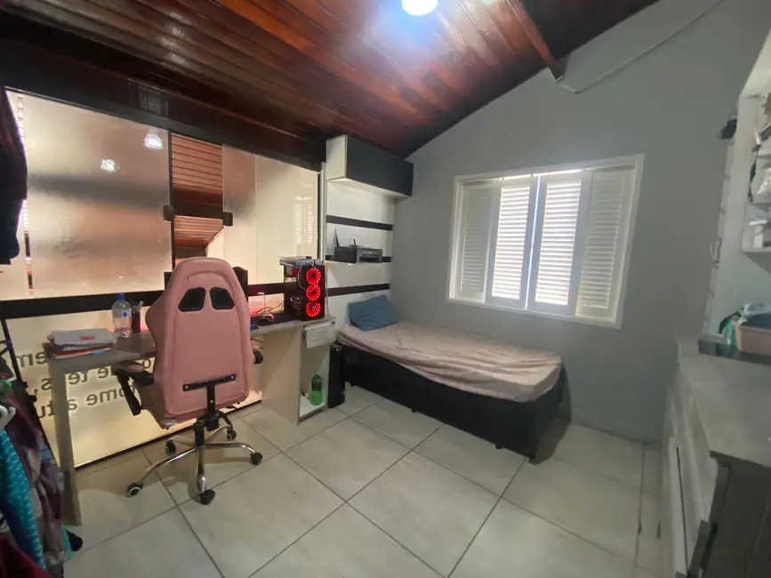 Casa com 2 quartos à venda, 120m2 em Itanhaem - SP - imagem 6 Foto 6 de Casa com 2 quartos à venda, 120m2 em Itanhaem - SP