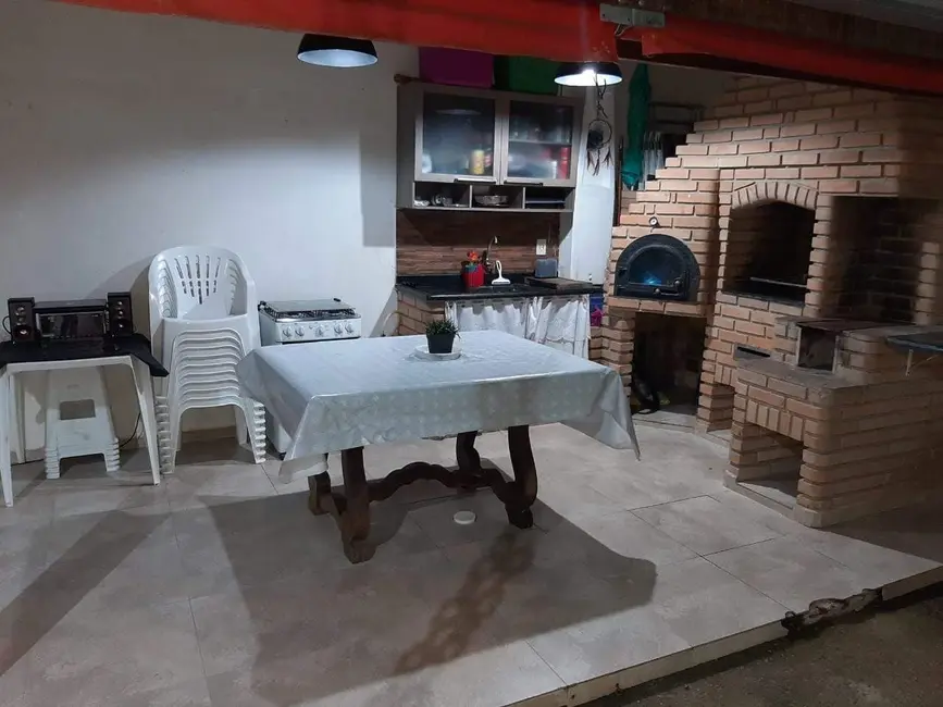 Foto 2 de Casa com 3 quartos à venda, 79m2 em Itanhaem - SP