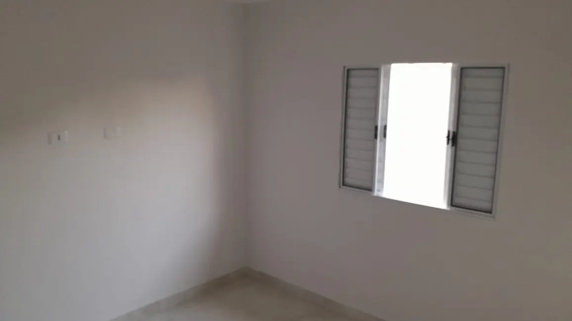 Foto 7 de Casa com 2 quartos à venda, 60m2 em Itanhaem - SP