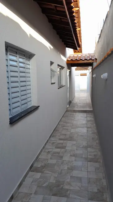 Foto 3 de Casa com 2 quartos à venda, 60m2 em Itanhaem - SP