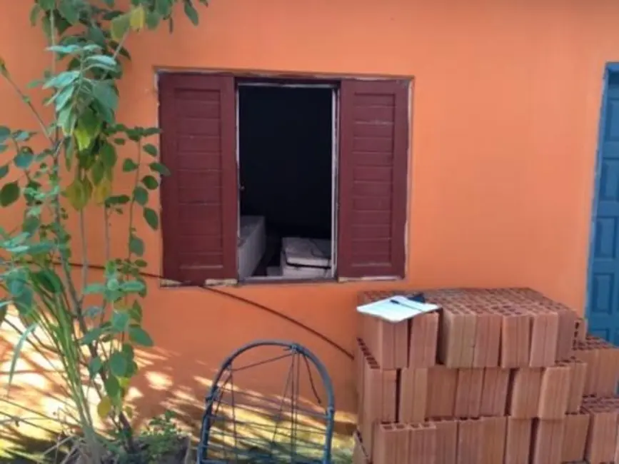 Foto 5 de Casa com 9 quartos à venda, 281m2 em Itanhaem - SP