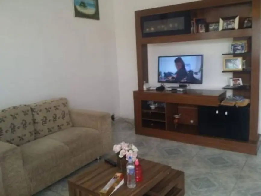 Foto 5 de Casa com 3 quartos à venda, 165m2 em Mongagua - SP