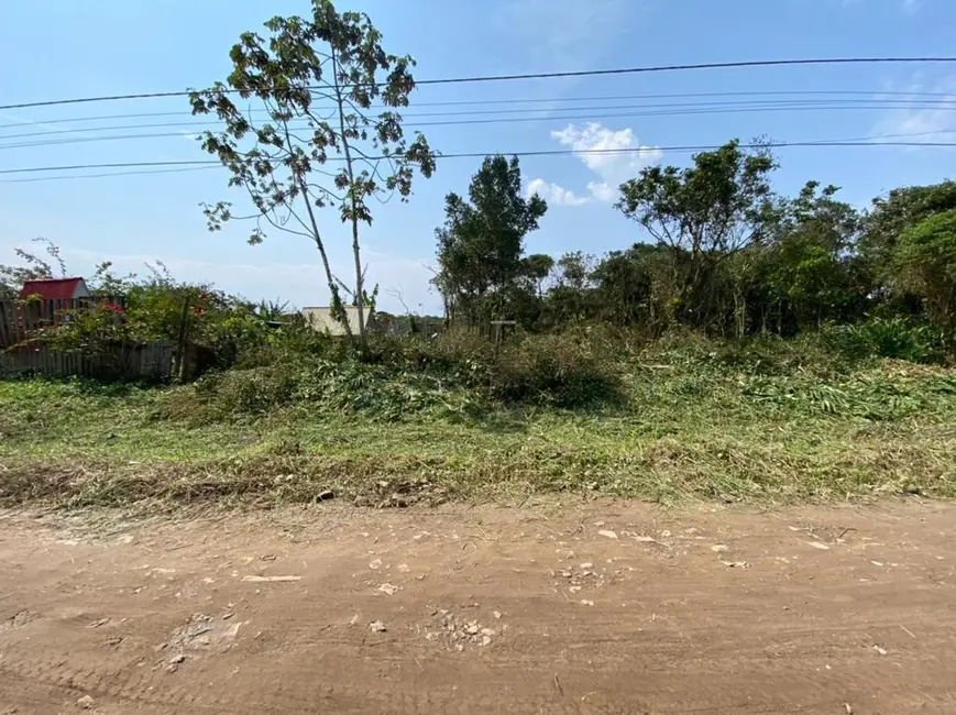 Foto 1 de Terreno / Lote à venda, 1800m2 em Itanhaem - SP