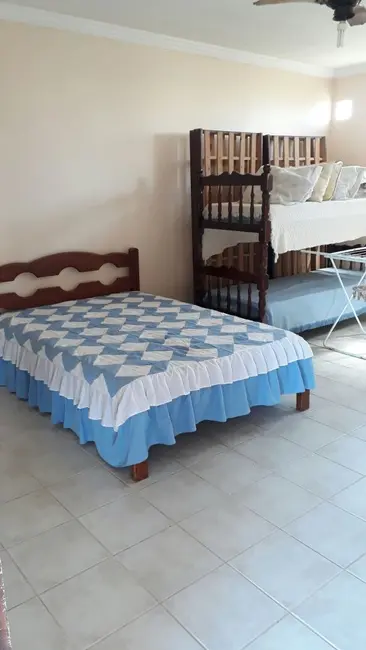 Foto 9 de Casa com 4 quartos à venda, 250m2 em Itanhaem - SP