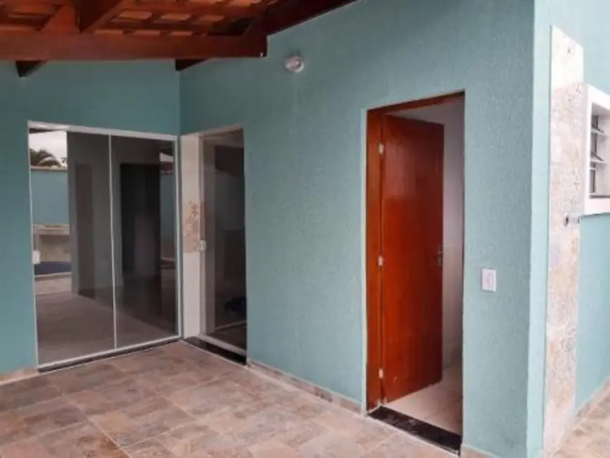 Foto 5 de Casa com 2 quartos à venda, 67m2 em Itanhaem - SP