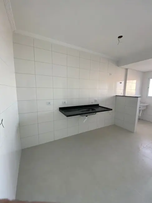 Foto 2 de Apartamento com 2 quartos à venda, 75m2 em Mongagua - SP