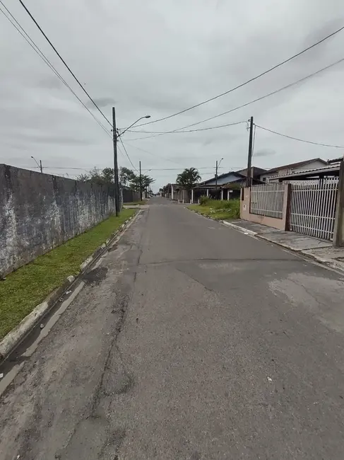 Foto 4 de Terreno / Lote à venda, 300m2 em Cananeia - SP