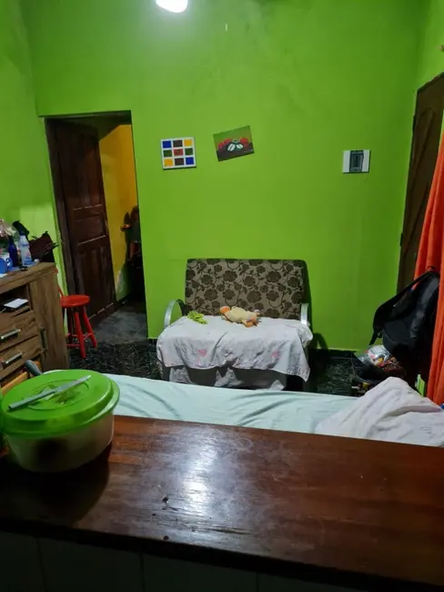 Foto 3 de Casa com 1 quarto à venda, 37m2 em Itanhaem - SP