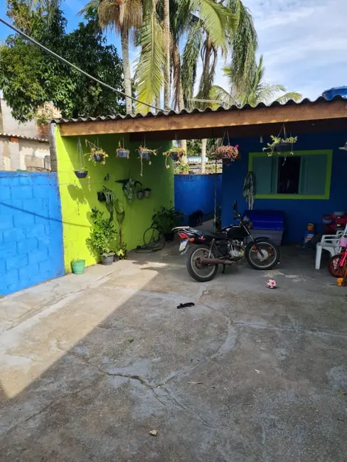 Foto 2 de Casa com 1 quarto à venda, 37m2 em Itanhaem - SP