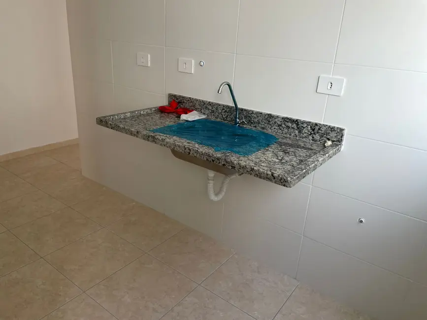 Foto 3 de Apartamento com 2 quartos à venda, 55m2 em Caiçara, Praia Grande - SP