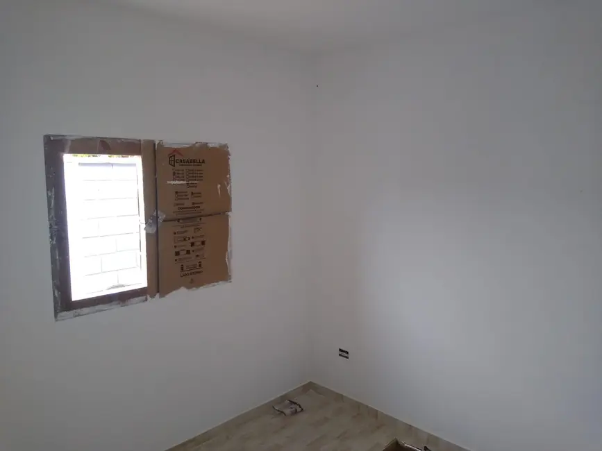 Foto 8 de Casa com 2 quartos à venda, 67m2 em Itanhaem - SP