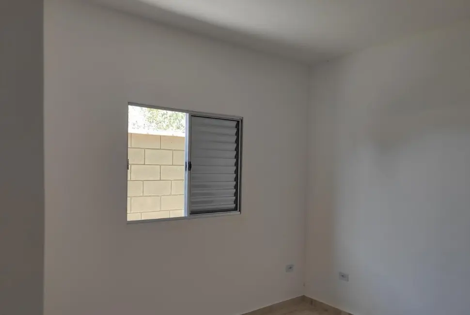 Foto 5 de Casa com 2 quartos à venda, 60m2 em Itanhaem - SP