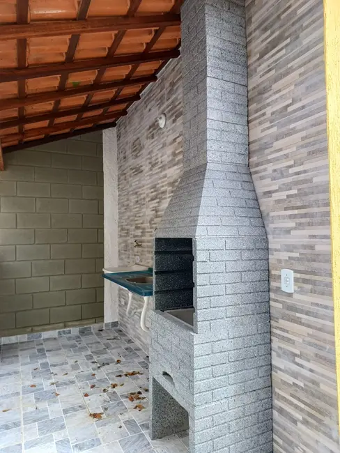 Casa com 2 quartos à venda, 60m2 em Itanhaem - SP - imagem 8 Foto 8 de Casa com 2 quartos à venda, 60m2 em Itanhaem - SP