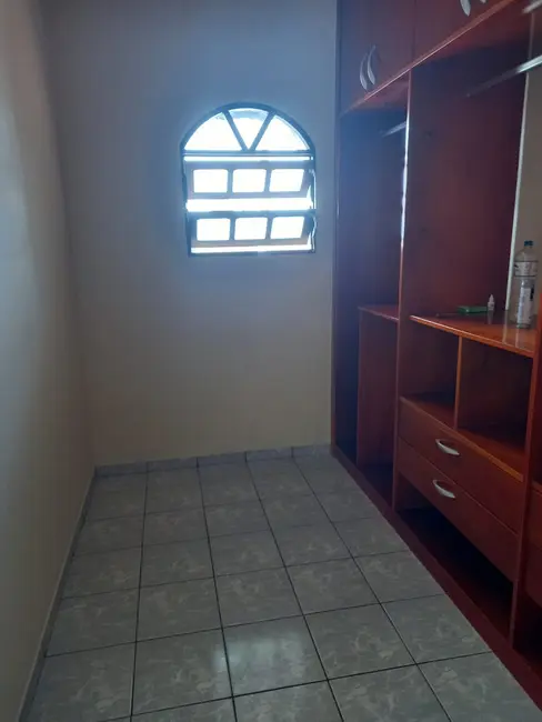 Foto 8 de Casa com 5 quartos à venda, 267m2 em Itanhaem - SP