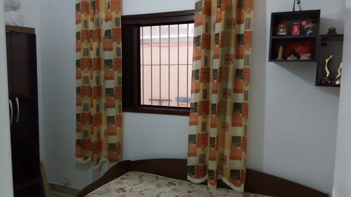 Casa de Condomínio com 2 quartos à venda, 55m2 em Itanhaem - SP - imagem 8 Foto 8 de Casa de Condomínio com 2 quartos à venda, 55m2 em Itanhaem - SP