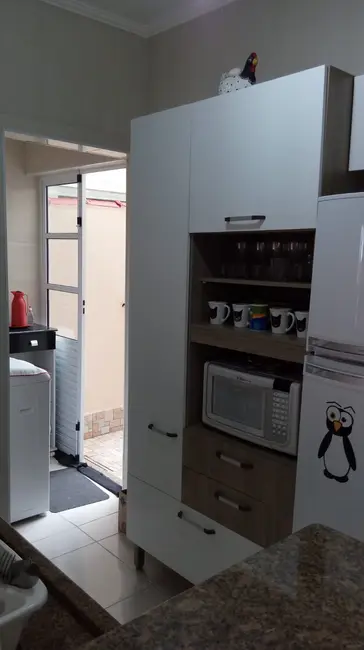 Casa de Condomínio com 2 quartos à venda, 55m2 em Itanhaem - SP - imagem 4 Foto 4 de Casa de Condomínio com 2 quartos à venda, 55m2 em Itanhaem - SP