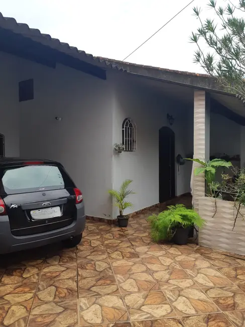 Foto 4 de Casa com 2 quartos à venda, 156m2 em Itanhaem - SP