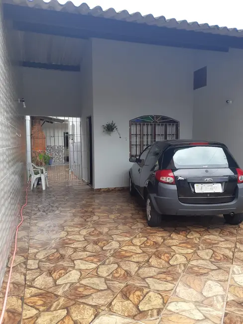 Foto 3 de Casa com 2 quartos à venda, 156m2 em Itanhaem - SP