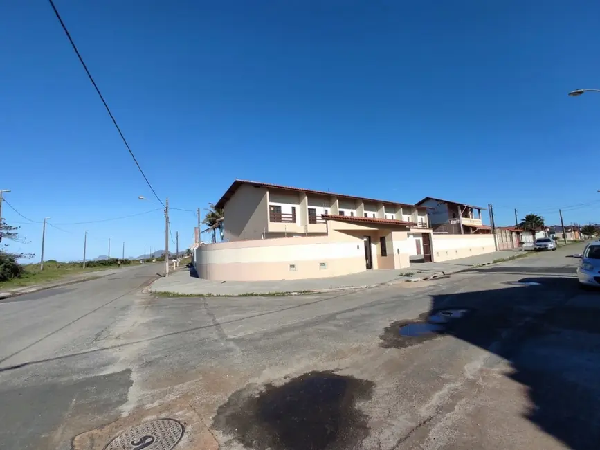 Foto 3 de Casa de Condomínio com 2 quartos à venda, 45m2 em Itanhaem - SP