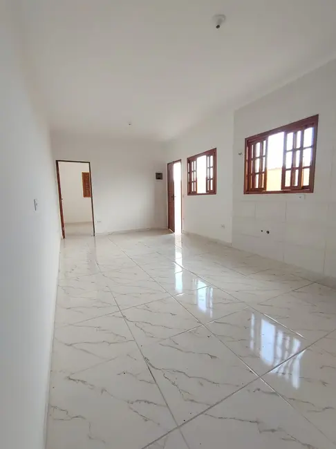 Foto 7 de Casa com 2 quartos à venda, 60m2 em Itanhaem - SP