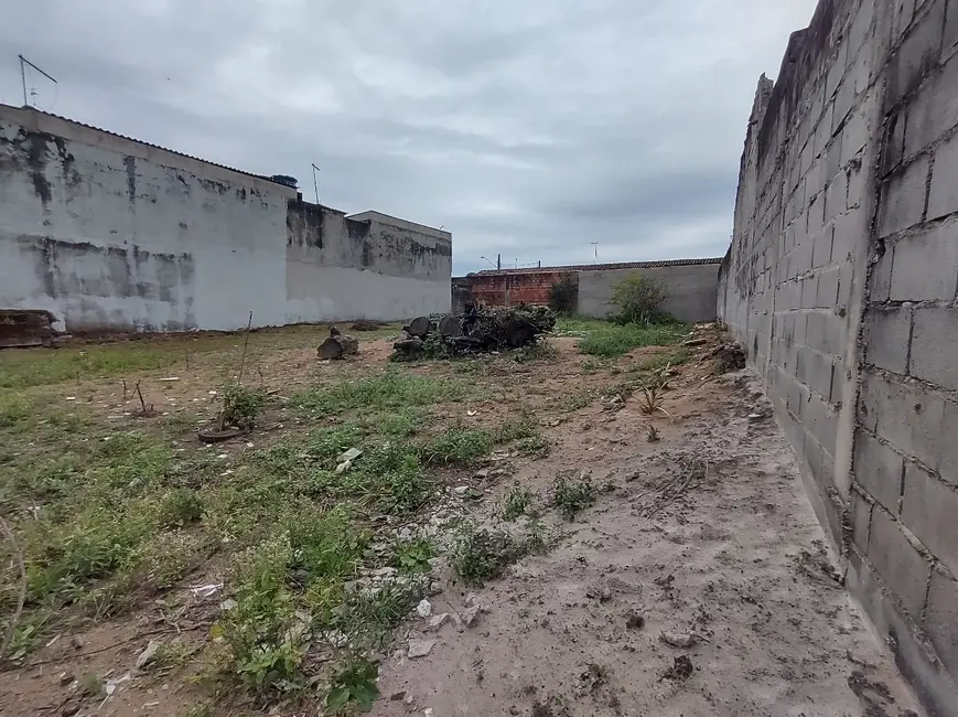 Foto 4 de Terreno / Lote à venda, 450m2 em Itanhaem - SP