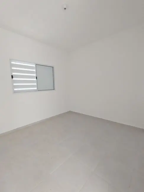 Foto 8 de Casa com 2 quartos à venda, 60m2 em Itanhaem - SP