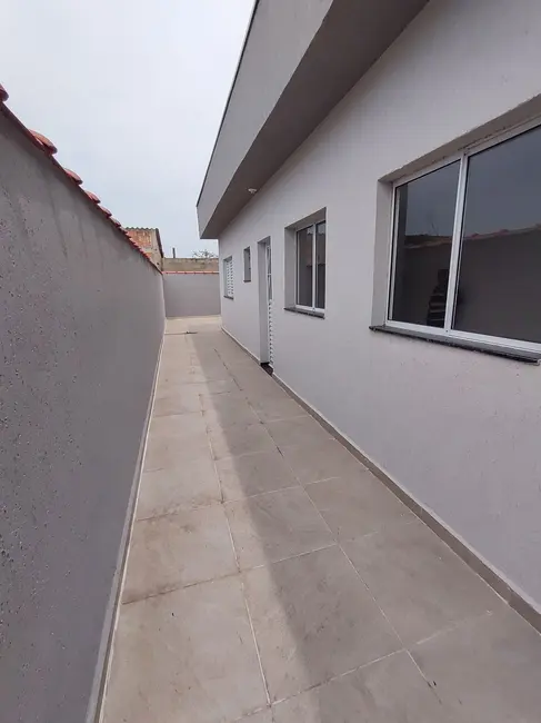 Foto 4 de Casa com 2 quartos à venda, 60m2 em Itanhaem - SP