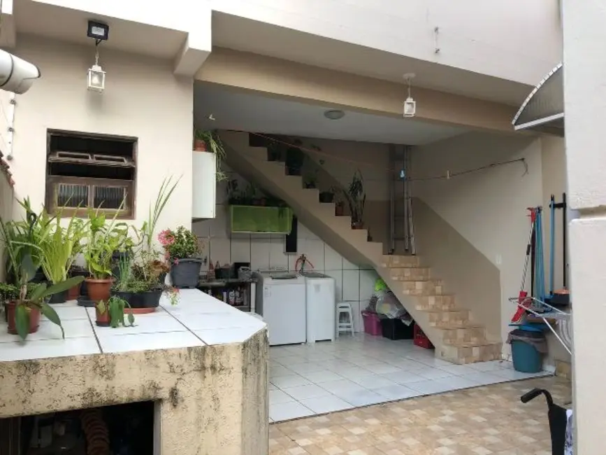 Foto 8 de Casa com 3 quartos à venda, 139m2 em Itanhaem - SP