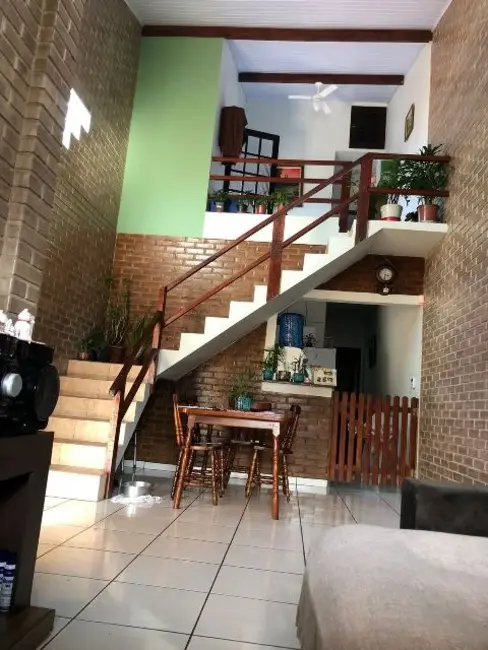 Foto 5 de Casa com 3 quartos à venda, 139m2 em Itanhaem - SP