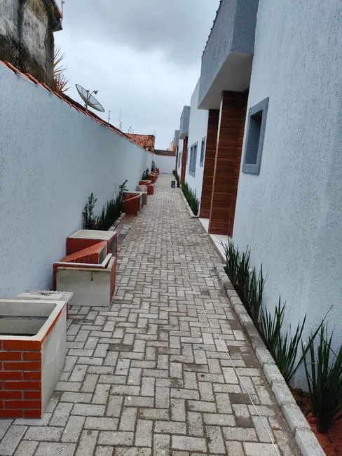 Casa de Condomínio com 2 quartos à venda, 47m2 em Itanhaem - SP - imagem 1 Foto 1 de Casa de Condomínio com 2 quartos à venda, 47m2 em Itanhaem - SP