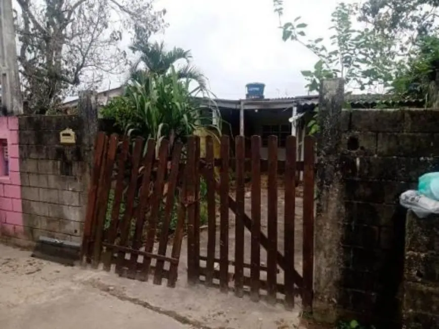 Foto 1 de Casa com 2 quartos à venda, 40m2 em Itanhaem - SP