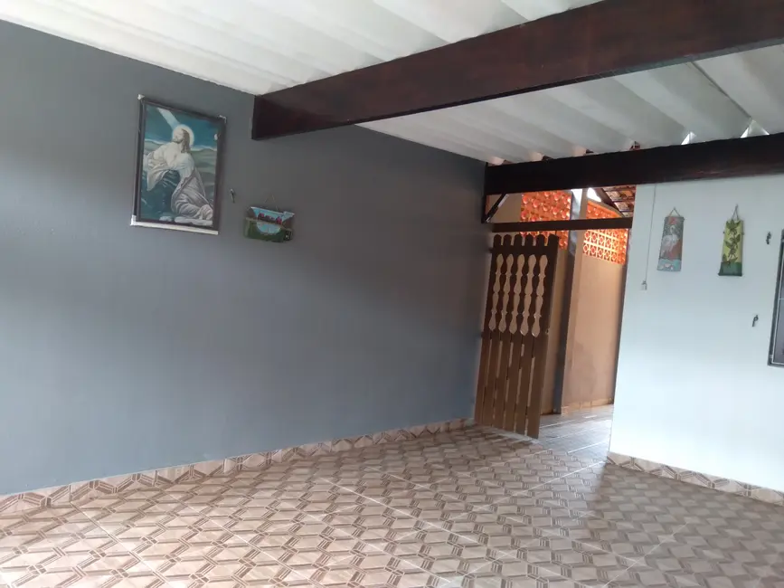 Casa com 2 quartos à venda, 129m2 em Itanhaem - SP - imagem 2 Foto 2 de Casa com 2 quartos à venda, 129m2 em Itanhaem - SP