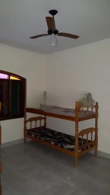 Foto 3 de Casa com 3 quartos à venda, 88m2 em Mongagua - SP