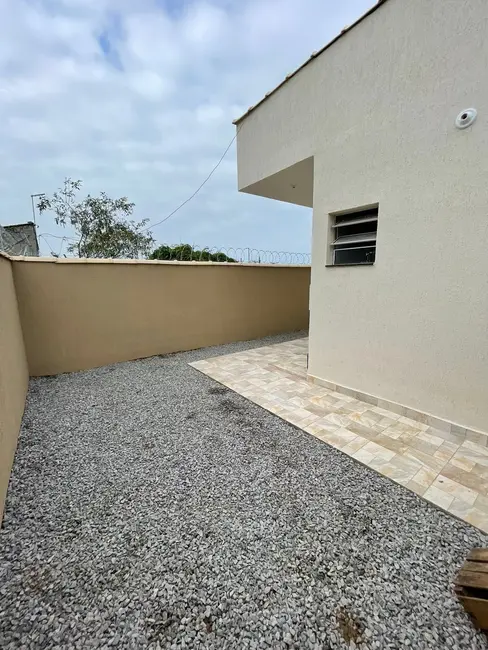 Foto 8 de Casa com 2 quartos à venda, 50m2 em Itanhaem - SP