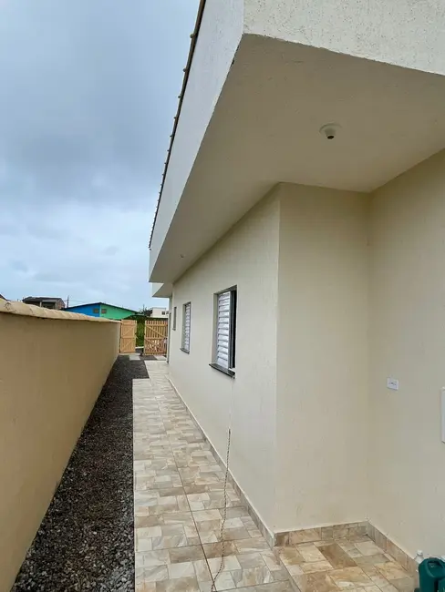 Foto 3 de Casa com 2 quartos à venda, 50m2 em Itanhaem - SP